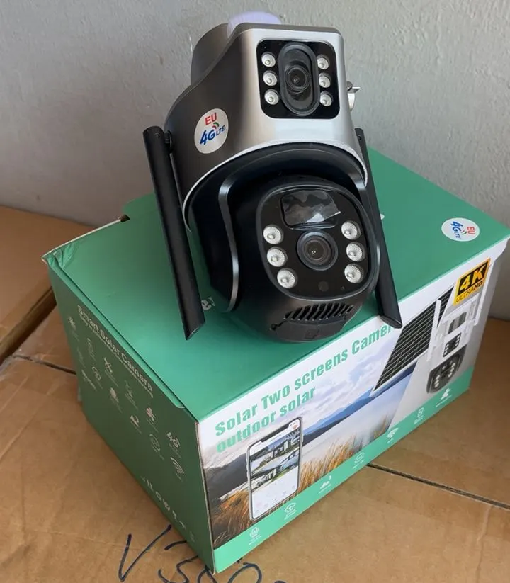 Multi-lens camera on its retail box